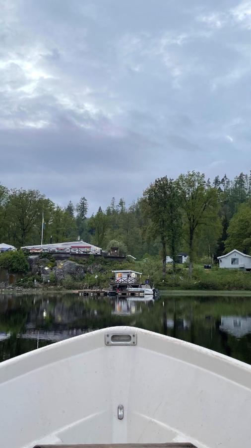 Evika Boutique Hotel Eskilsby Kültér fotó