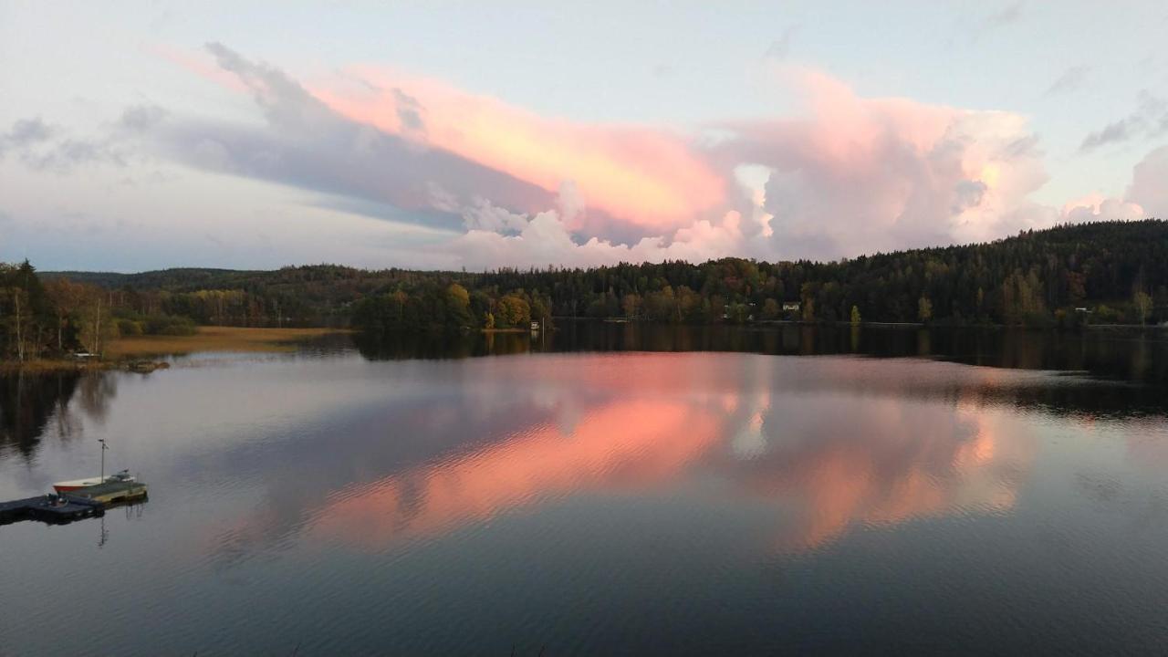 Evika Boutique Hotel Eskilsby Kültér fotó